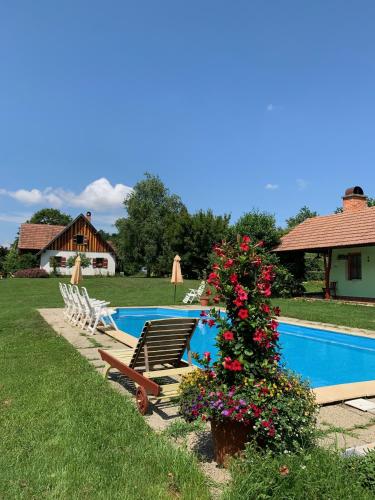 Kerca Bio Farm in Bajánsenye