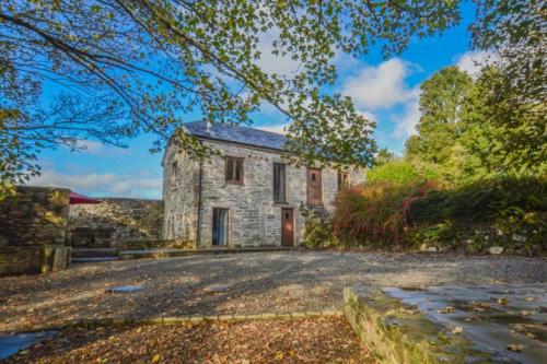 The Threshing Barn, Scorrier, Cornwall