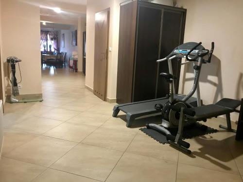 4 bedrooms, 7 beds
