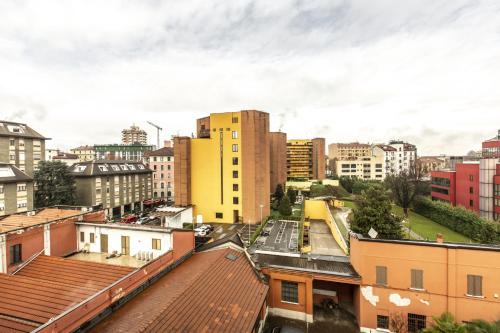 Maciachini Apartments R&R 3