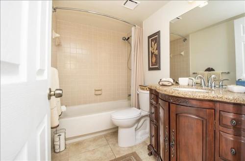 SST3-1904 - South Seas Tower condo - image 7
