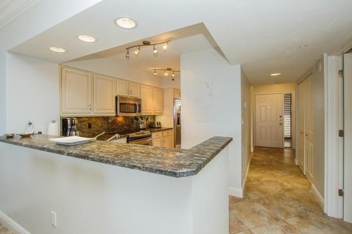 Som 503 - Somerset condo - image 2
