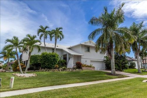 Bond1133 - 1133 Bond Court home