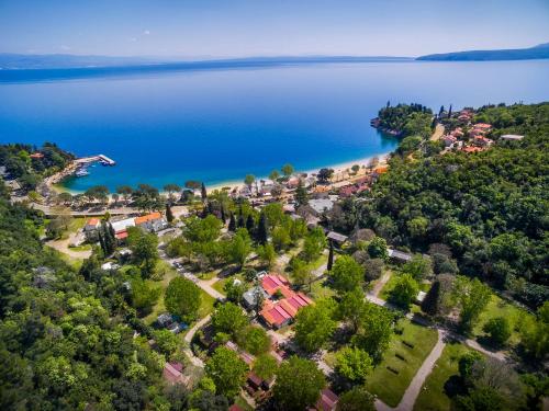 Mobile Homes Camping Resort Medveja