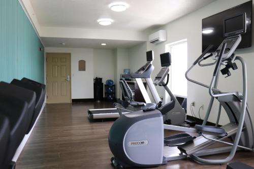 홀리데이 인 익스프레스 호텔 & 스위트, 클리어워터/US 19 N, IHG 제공 - 스파