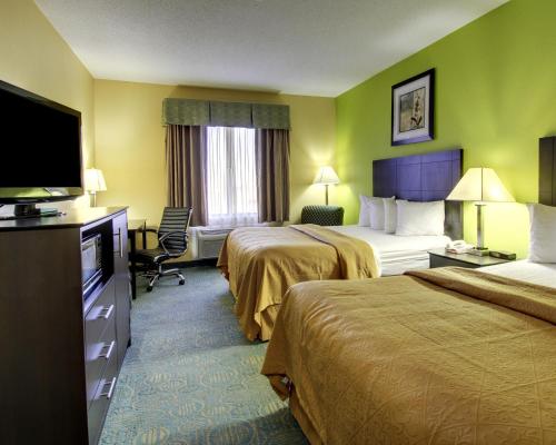 ควอลิตี้ อินน์ ลิทช์ฟิลด์ รูท 66 (Quality Inn Litchfield Route 66) in ลิชฟิลด์ (IL)