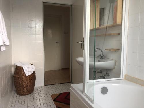 SAD110 - Gemütliche Monteurwohnungen in Schwandorf, Schwandorf in Bayern (Foto 7)