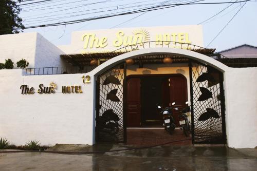 The Sun Hotel