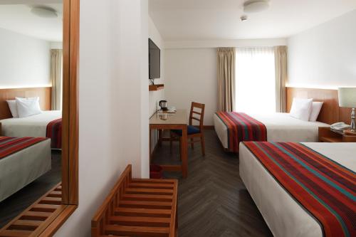 2 double beds