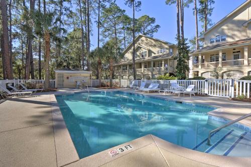 Coastal Hilton Head Beach Retreat with Pool Access! - image 4