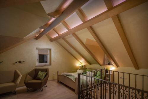 Royal Apartment Varos, Split (photo 8)