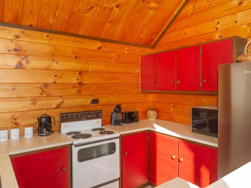 Estuary Escape - Pauanui Holiday Home in Pauanui