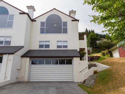 Queenstown Haven - Queenstown Holiday Home - image 4