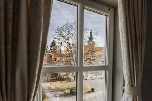Цікаві місця поруч, Rooms VERDE in Петровче