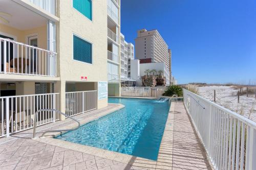 Castaways by Meyer Vacation Rentals - image 2