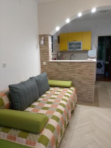Apartments by the sea Zaboric, Sibenik - 958
