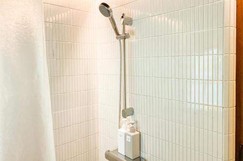 Quadruple Room with Private External Bathroom image 2