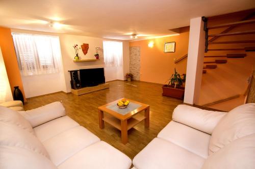  Villa Matea-pet friendly in Barban