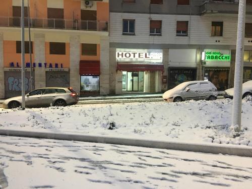 Tiburtina Hotel Holiday - main image