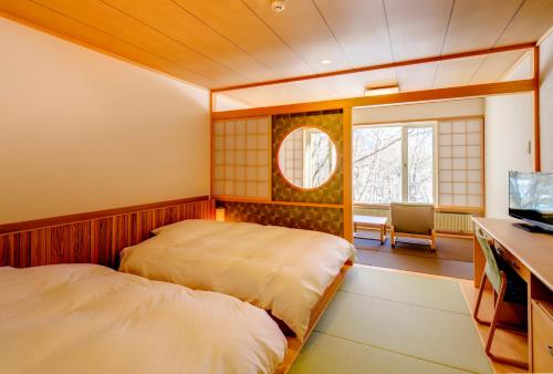 Twin Room with Tatami Area - Non-Smoking