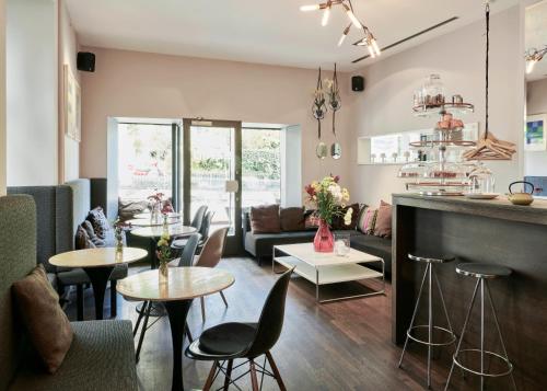 Bar/lounge, Design Hotel Plattenhof near Dolderbahn