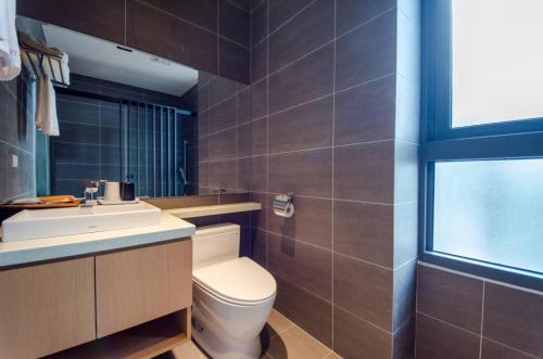 Mucun Hot Spring Resort – Jiaoxi, WV