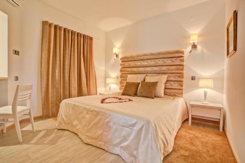 Prado Villas - image 2