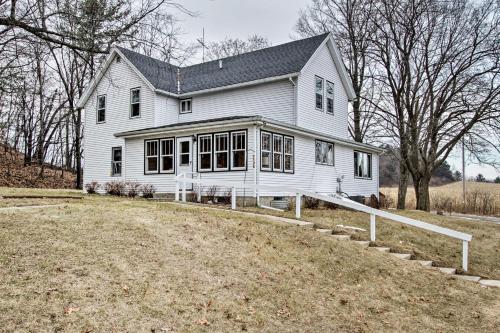 Wisconsin River Valley Farmhouse with Fire Pit and View - Merrimac