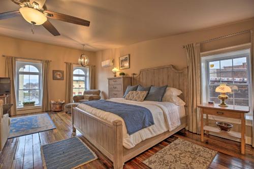 Chic Main Street Retreat Less Than 7 Mi to KY Horse Park! in Georgetown, USA