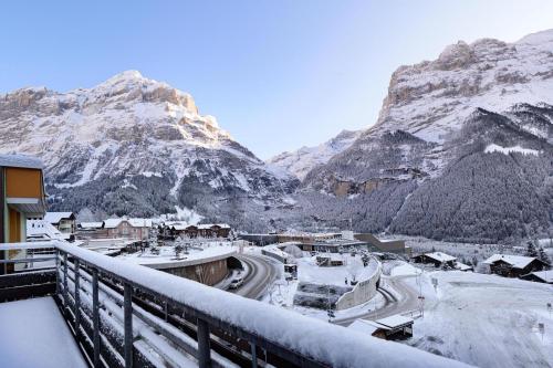 Panorama Suite with Eiger View
