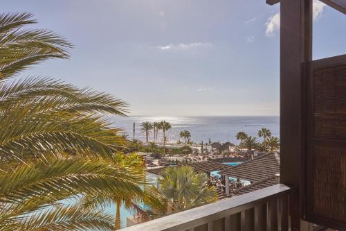 Photo 0 Secrets Lanzarote Resort & Spa - Adults Only (+18)