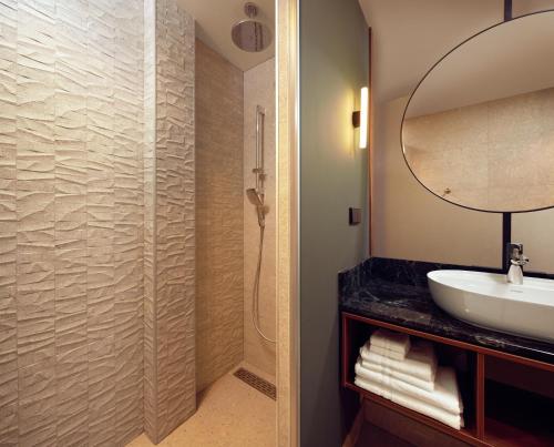 Met Hotel Amsterdam - image 10