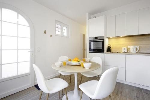 Charming 3 flat w a wonderful terrace and parking in Biarritz - Welkeys