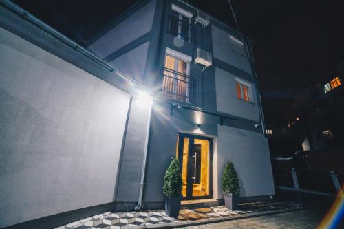 ทัศนียภาพภายนอกโรงแรม, Filips Sleep in กรากูเจวัค
