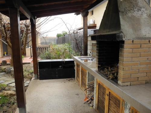 VIVIENDA TURÍSTICA LOS OLIVOS (VIVIENDA TURISTICA LOS OLIVOS) in Cabanillas