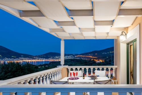 Grand View Villas - image 13
