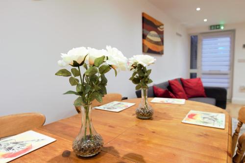 Picture of Stylish 2 Bedroom Apartment In The Heart Of Greenwich