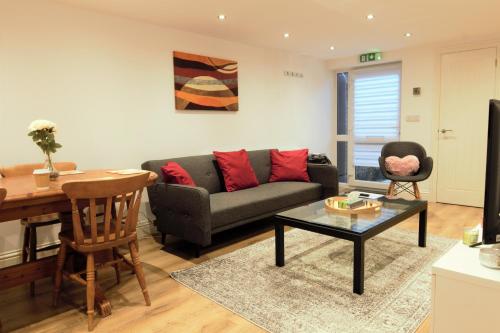 Picture of Stylish 2 Bedroom Apartment In The Heart Of Greenwich