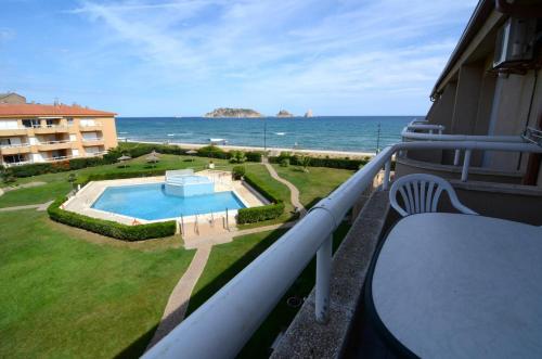 Studio Apartment with Sea View room in ARGONAVIS 327