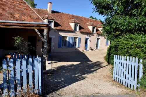 Le Vieux Saule - Chambre d'hôtes - Saints-en-Puisaye