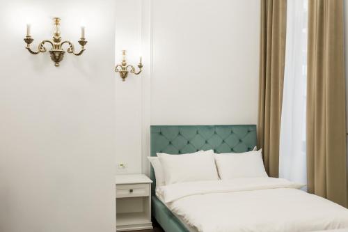 Lahovary Palace Hotel - image 11