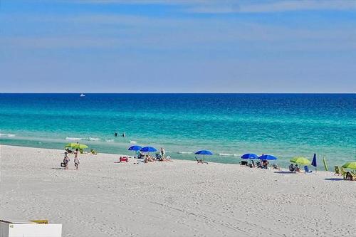 Beach Cottage 196 at Hidden Dunes - 1149872 – Miramar Beach, FL