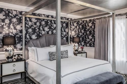 The Prospect Hollywood near ฮอลลีวูดวอล์ค ออฟเฟม