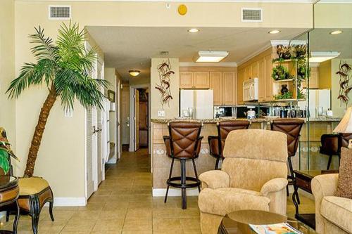 Boardwalk Resort 1806 - 556193 - main image