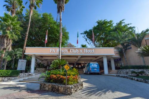 Puerto Aventuras Hotel & Beach Club