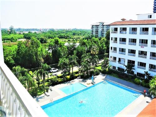 Pool view apartment Pool view apartment