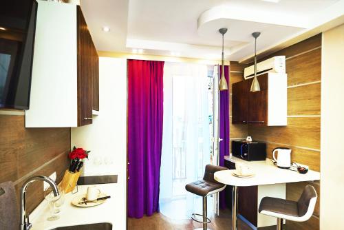 Sauna Jacuzzi Luxury Spa Apartment, Kiew (Foto 9)