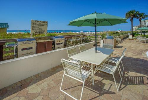 Emerald Towers 206 - 1784246 - image 9