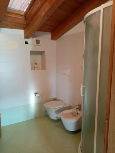 Ca' del Laki Room Type - Family Room with Private Bathroom