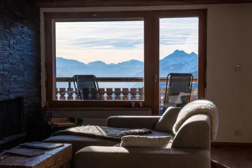 Modernity and authenticity in Crans-Montana, breathtaking panorama in Crans-Montana, Schweiz
